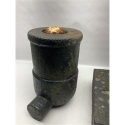 Black painted cast-iron muzzle loading mortar for round ball shot, 18th/19th century, approximately 9cm (3 1/2