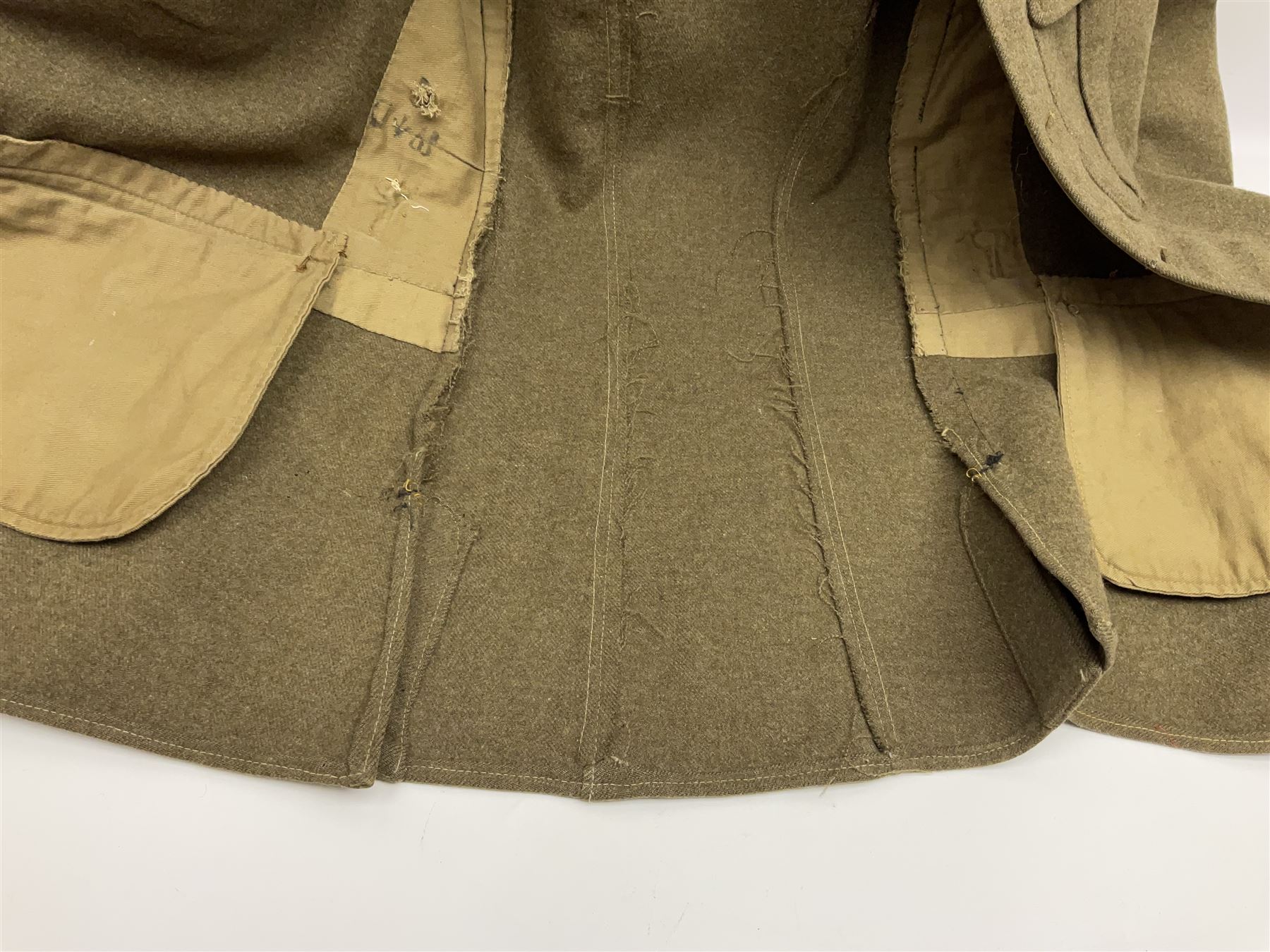 British M22 khaki tunic for the Hampshire Regiment with WW1 trio ribbon bar