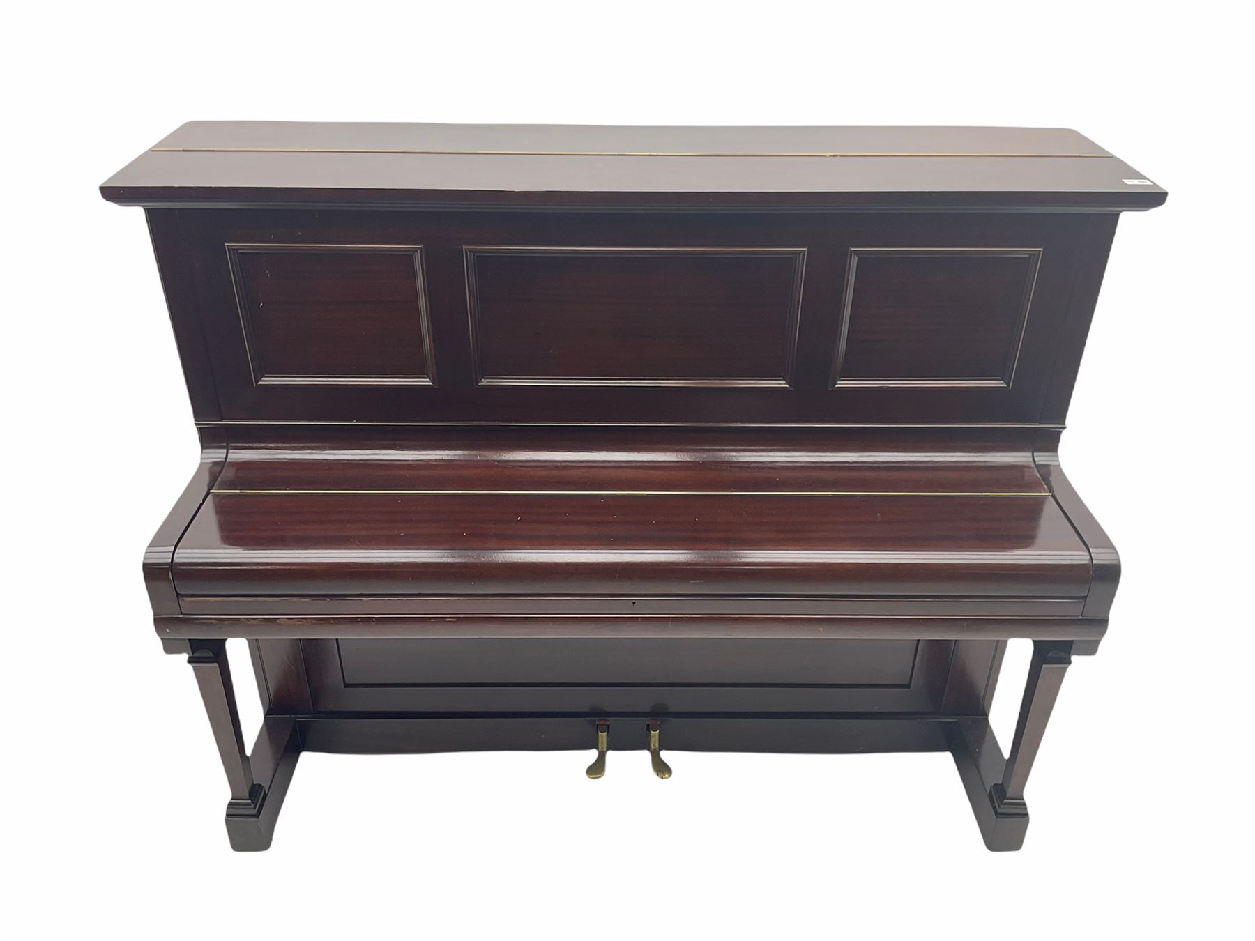 John Broadwood & Sons London upright piano, iron framed and overstrung movement, in mahogany case