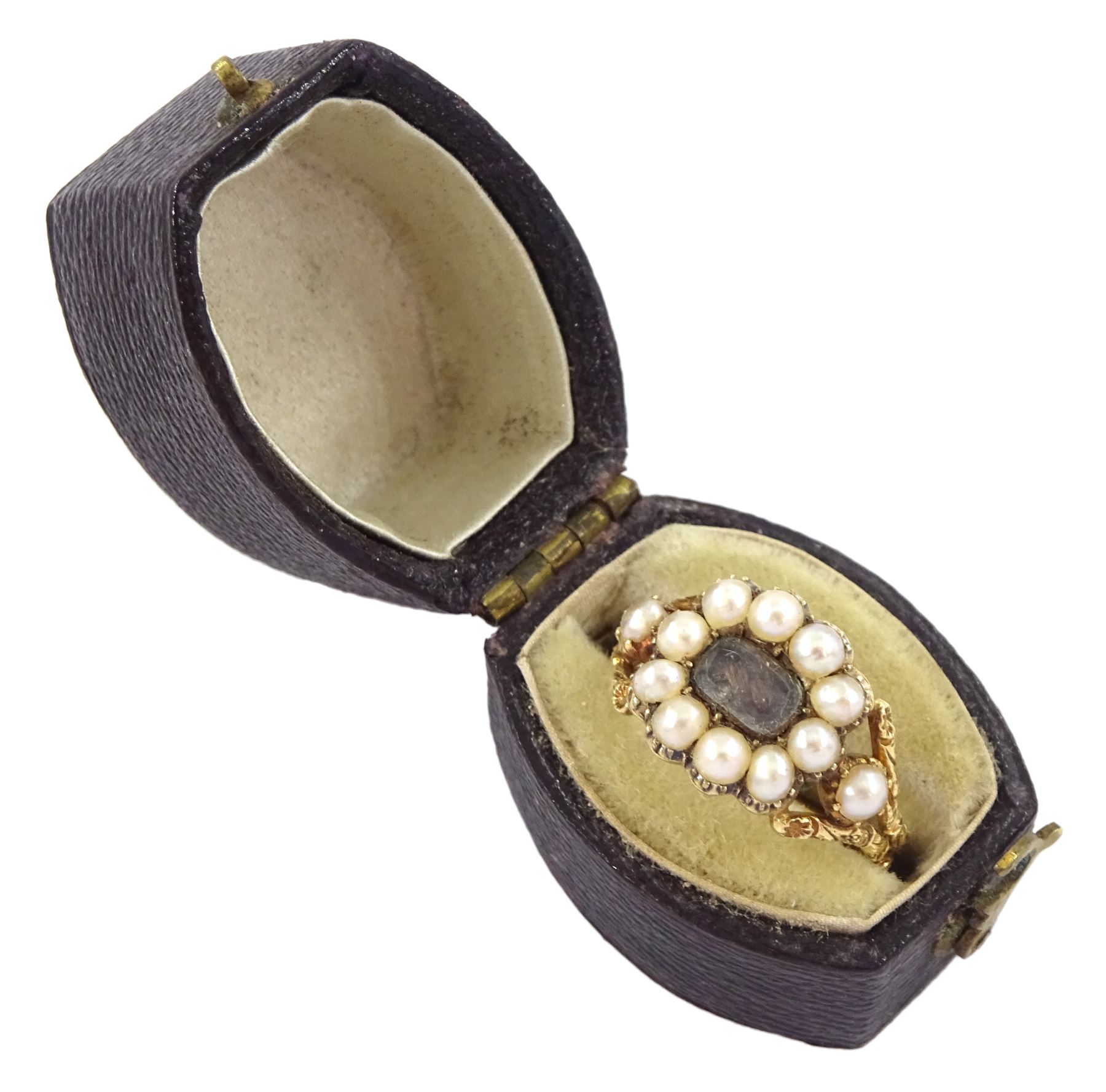 George III gold split pearl mourning ring, with engraved foliate decoration shank, dated 1818
