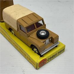 Corgi - Gift Set No.2 Land Rover with 'Rices' Pony Trailer and Pony, tan livery, in original box 