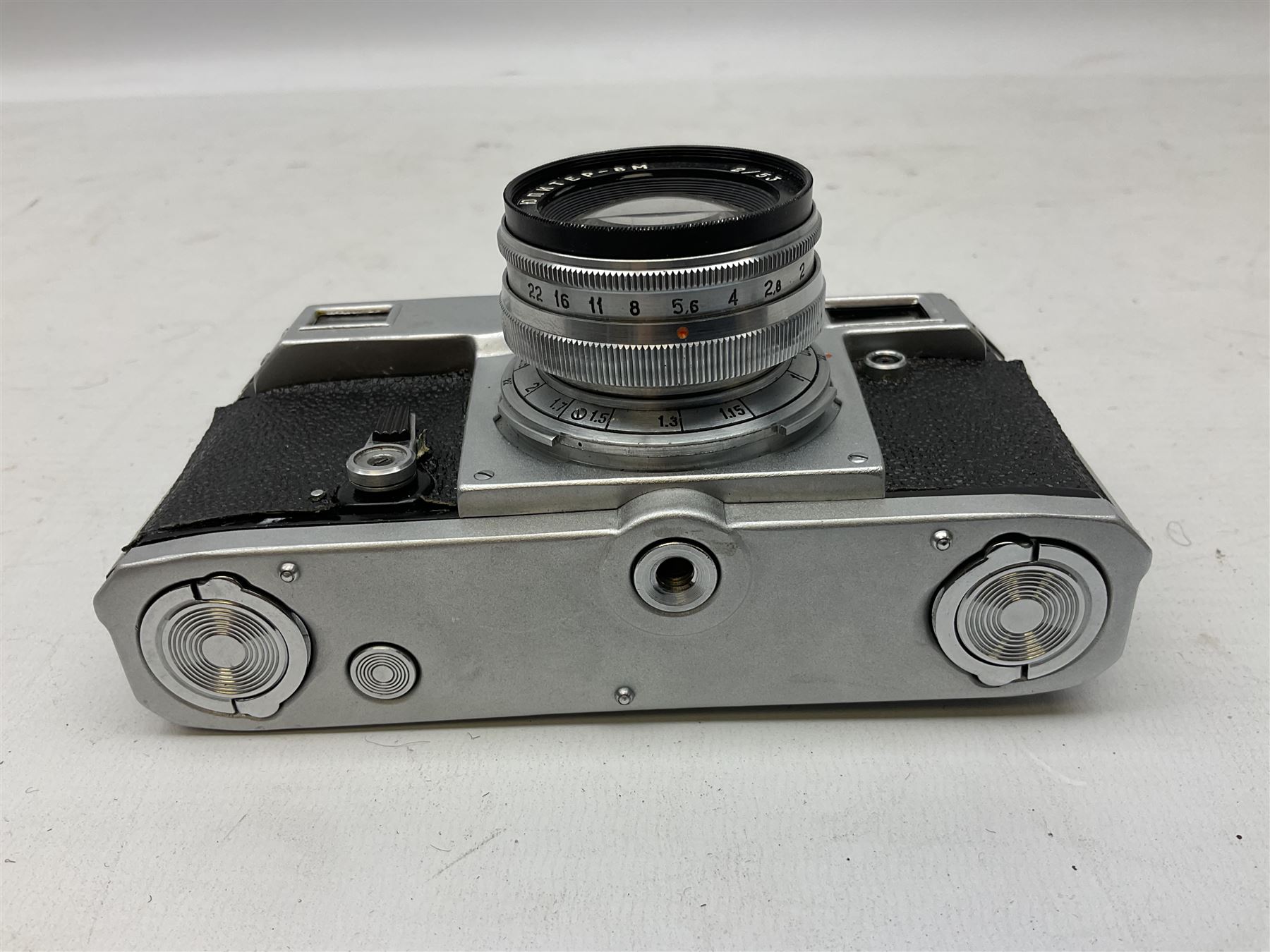 Kiev camera body, serial no. 8008715, with 'TEP-8m 2/53 8053875' lens 