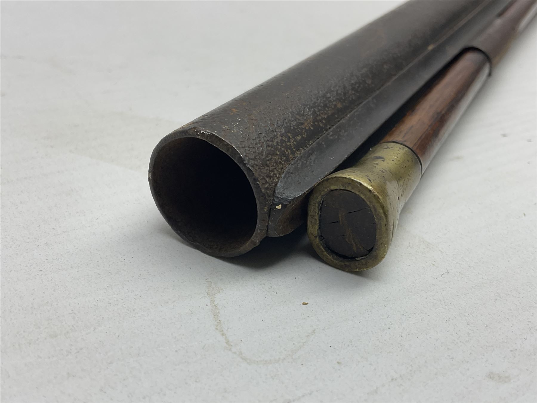 Early 19th century 20-bore flintlock converted to percussion fowling piece by Fisher, the 96.5cm(38