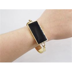 9ct gold rectangular Whitby jet, wide bangle by C W Sellors, Sheffield 1996