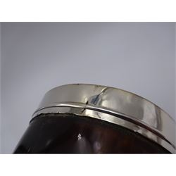 George III silver mounted horn cup, of tapering circular form, with polished exterior, the silver mounted collar hallmarked London 1808, no visible assay or makers mark, H13.5cm