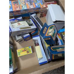 Collection of die-cast vehicles, including Crestley Collection, Bburago, Limited Edition Oxford Die-Cast and sealed Matchbox examples, some boxed