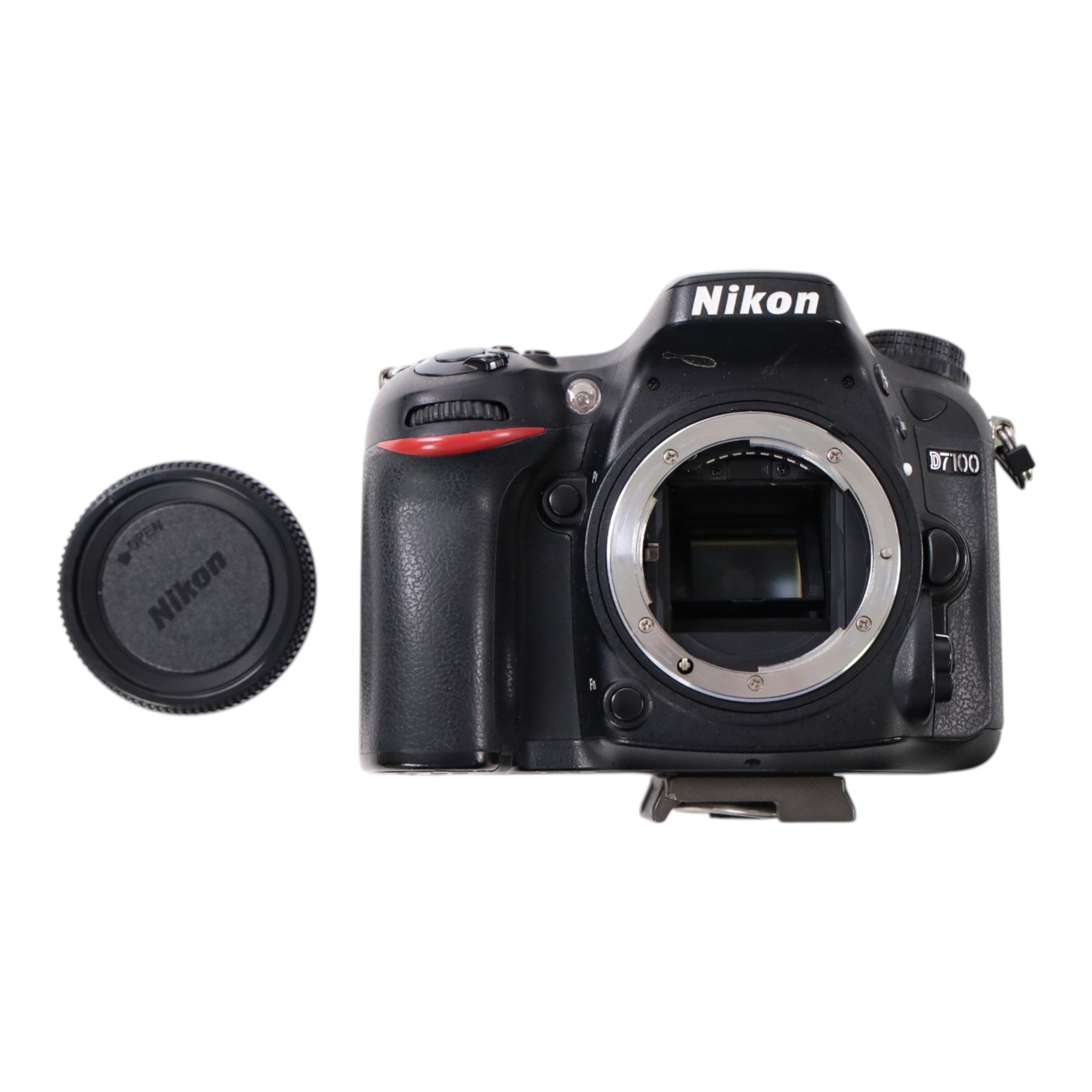 Nikon D7100 DSLR camera body, serial no. 2522259, with an AF-S Nikkor 18-105mm 1:23.5-5.6G ED lens, boxed with strap