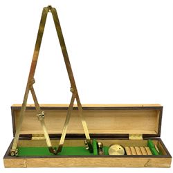 19th century brass pantograph by Robert Banks 441 Strand London, in an oak case, L56cm, W12cm