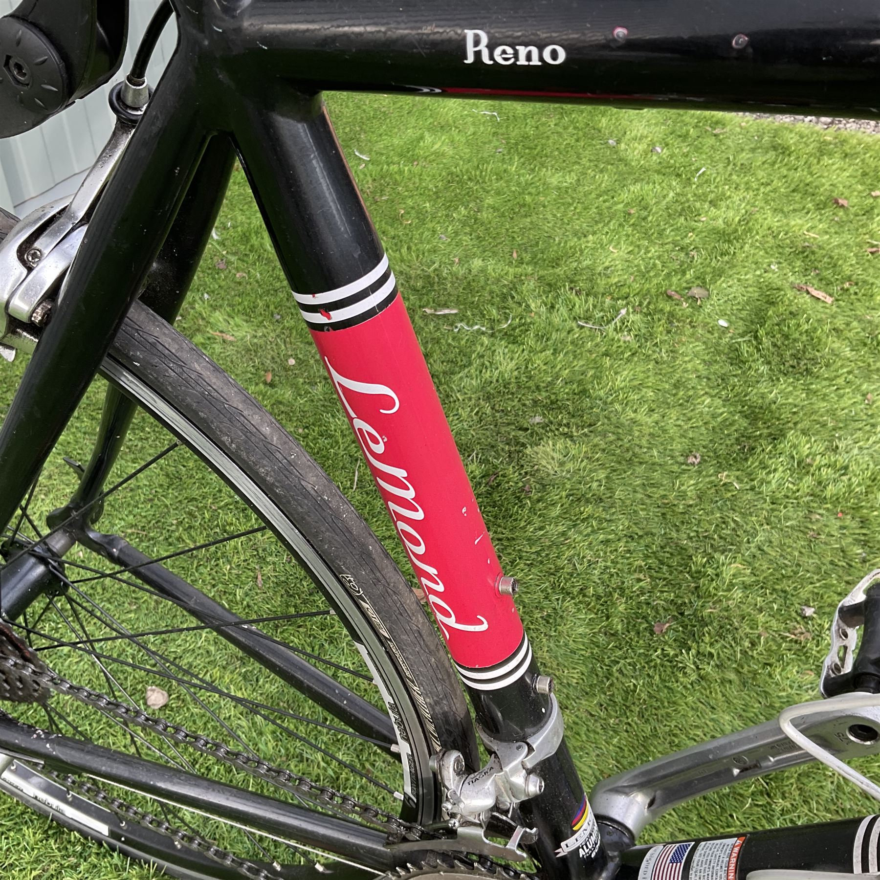 Lemond Reno retro road bike, carbon forks, 16 gears, padded brakes, Shimano gear shifters, medium frame - THIS LOT IS TO BE COLLECTED BY APPOINTMENT FROM DUGGLEBY STORAGE, GREAT HILL, EASTFIELD, SCARBOROUGH, YO11 3TX