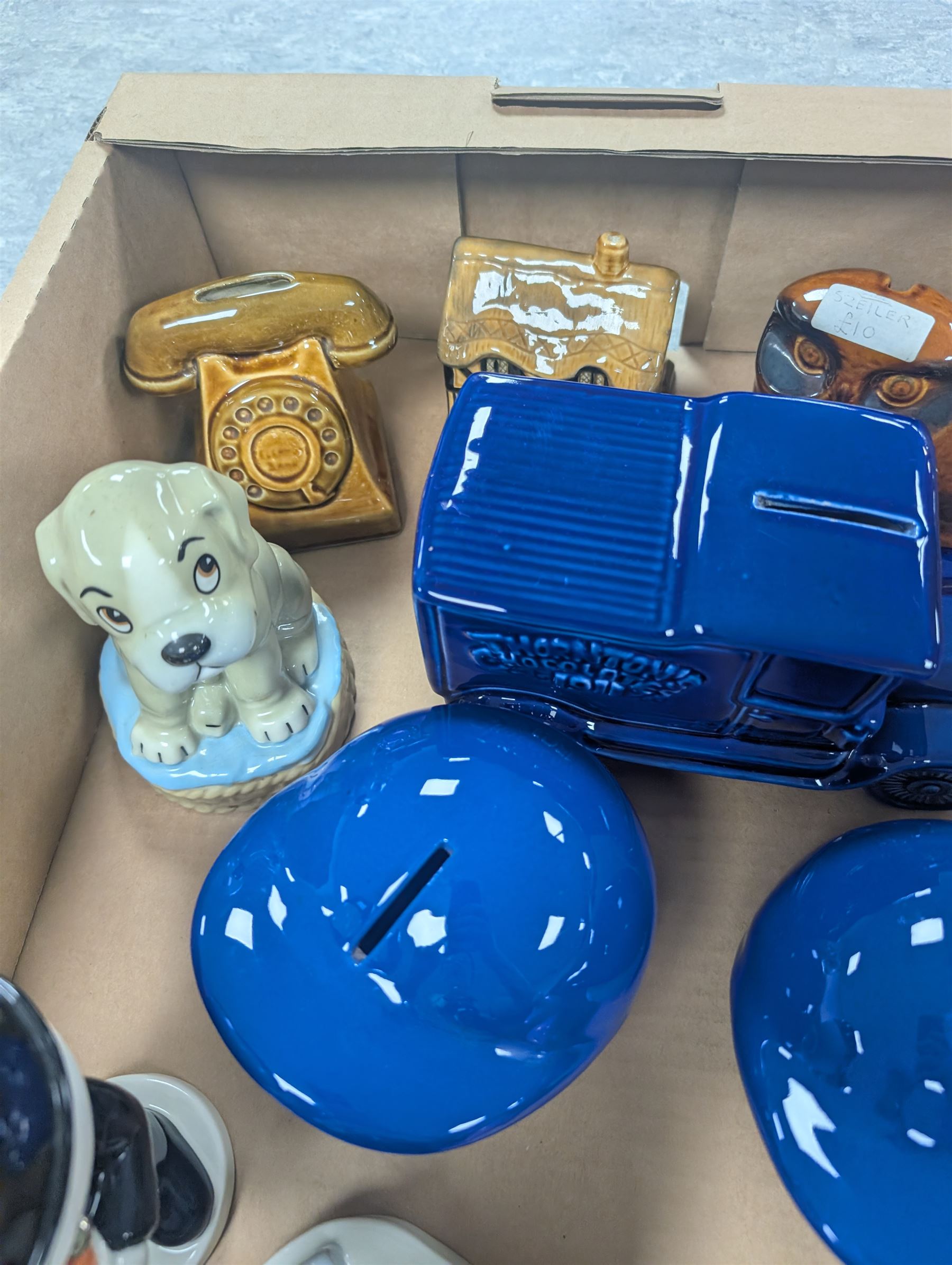 Wade Home Pride figure, Wade money boxes and other money boxes