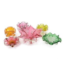 Collection of art glass, including star dish, flower example with bubble inclusions 