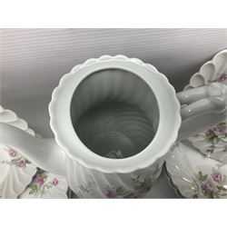 Limoges Haviland pattern coffee service for eight, comprising coffee pot, covered sucrier, milk jug, dessert plates, cups and saucers (27)