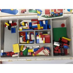 Lego - six 1960s/70s boxes for set Nos.5,40, 050, 066, 070 and 544; well stocked with assorted pieces (6)
