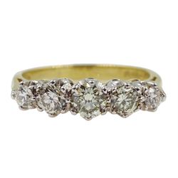 18ct gold five stone round brilliant cut diamond ring, hallmarked, total diamond weight 0.77 carat, with certificate