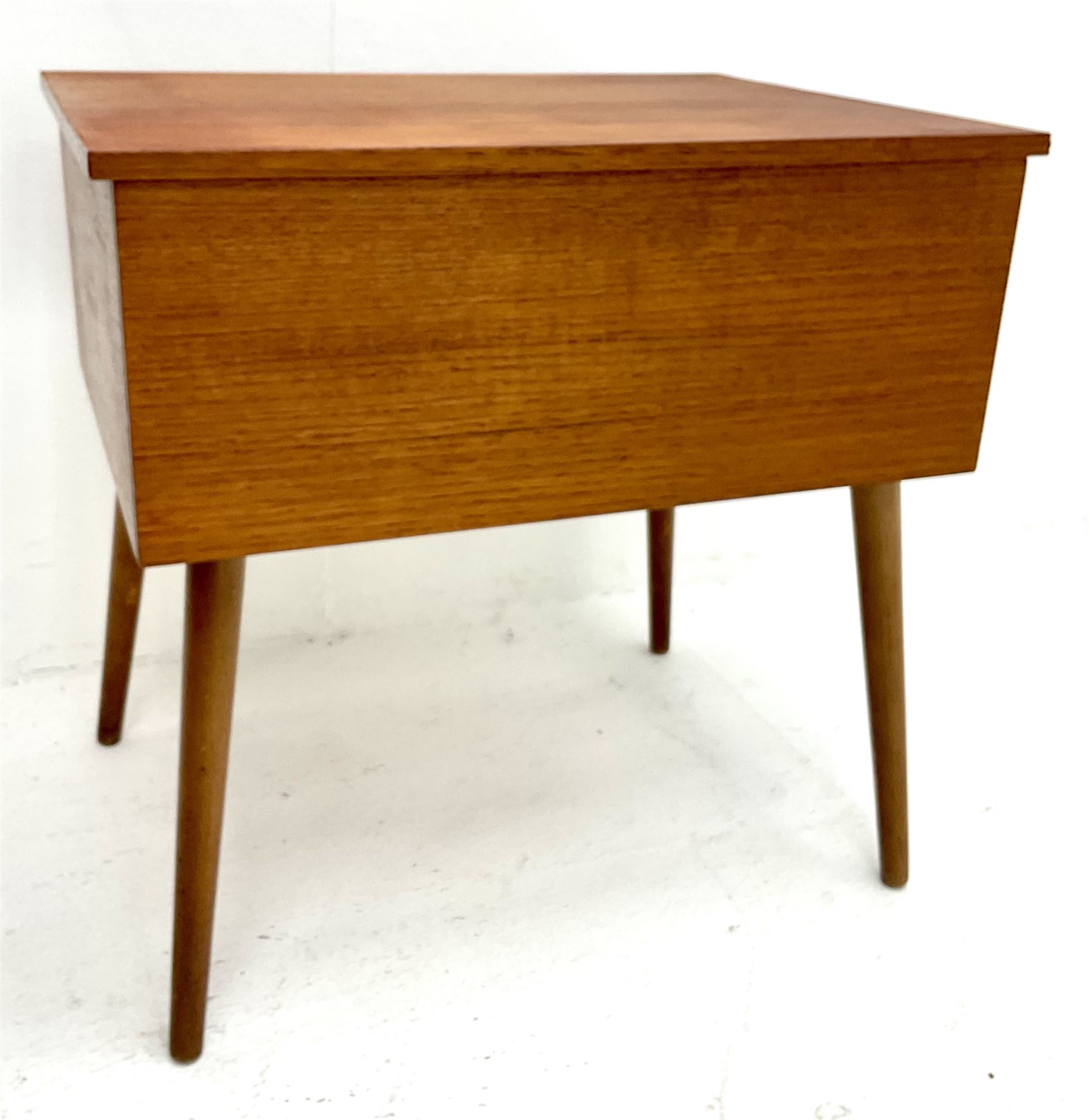 Mid century teak work box, single hinged lid, turned tapering supports