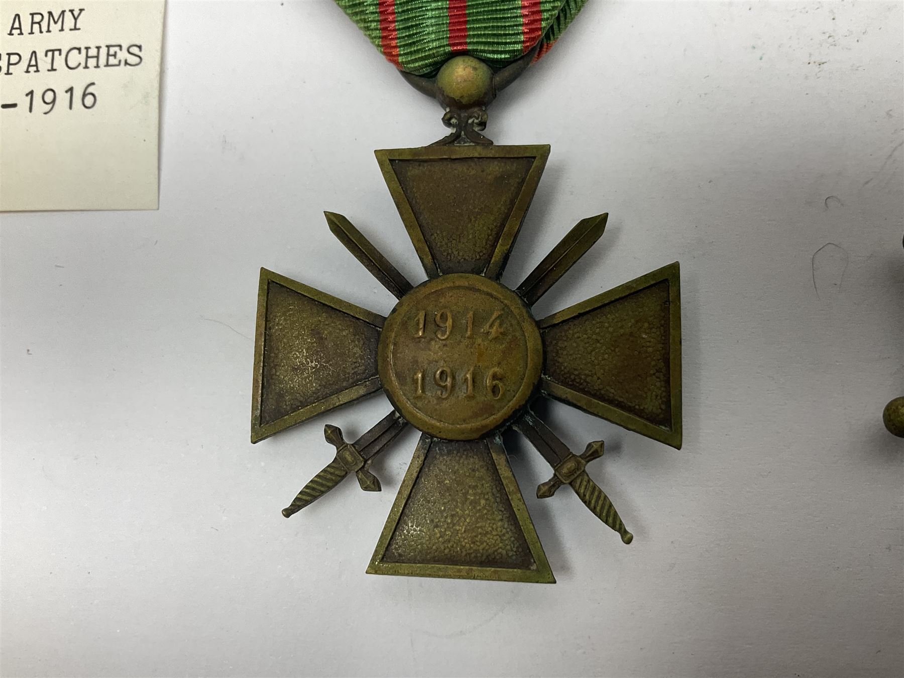 WWI French 1914-1916 Croix de Guerre with MID leaf and ribbon; and WWI Belgian 1914-1918 Croix de Guerre with ribbon (2)