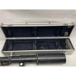 Olympus 'OM-System Zuiko MC Auto-T 1:11 f=1000mm' lens serial number 103010, in carry case