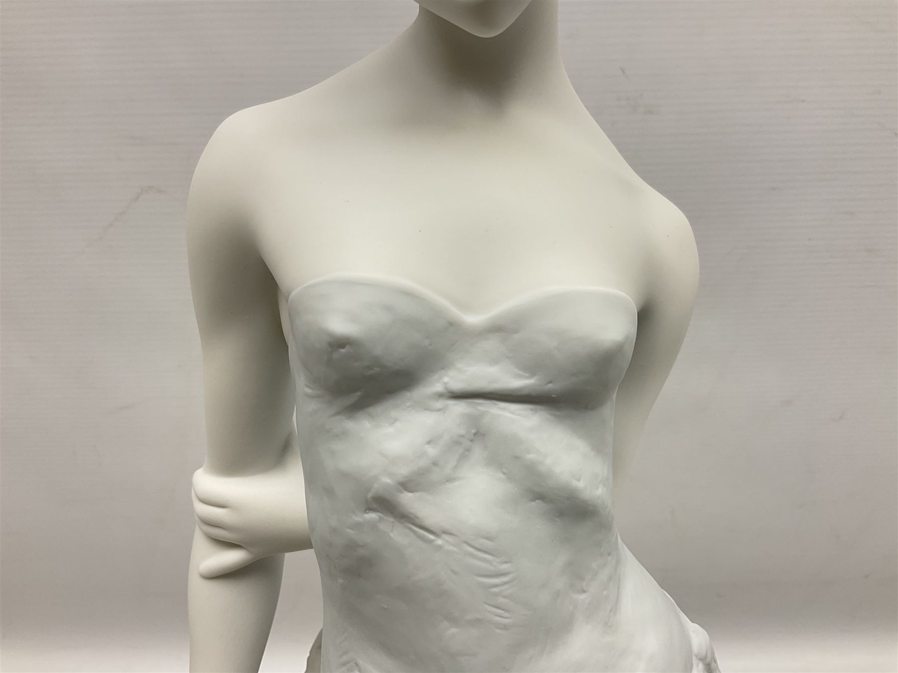 Lladro Privilege figure, Dreams of a Ballerina, modelled as a ballerina leaning against a pillar holding her ballet shoes, limited edition 396/1000, sculpted by Jose Puche, no 1889, with original box, year issued 2003, yea retired 2004, H52cm 