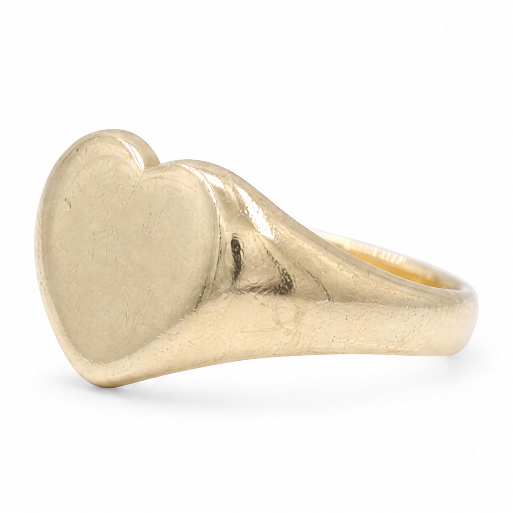 Mid 20th century heart signet ring, Chester 1949