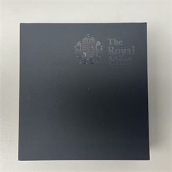 The Royal Mint United Kingdom 2010 ''Florence Nightingale' silver proof piedfort two pound coin, cased with certificate