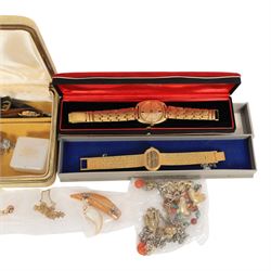 9ct gold jewellery, including resin tooth design brooch, mother of pearl claw design pendant, pair of stud earrings and a single earring, together with an 11ct gold chain, silver jewellery including charm necklace, a collection of costume jewellery and wristwatches