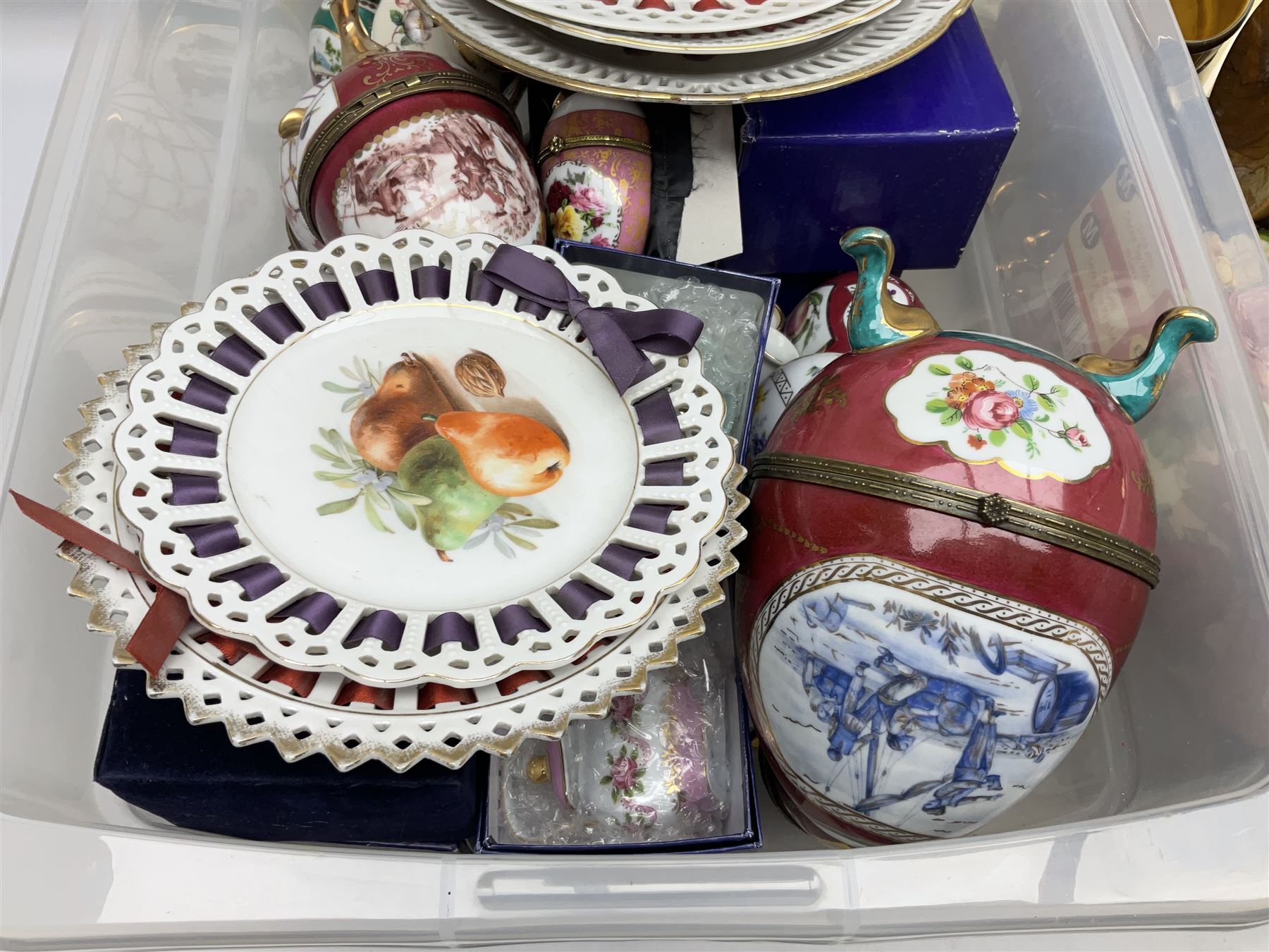 Large collection of ceramics, to include Regal ceramics eggs, Grafton tea trio, Lurpak toast rack, butter dish and egg cups, etc in three boxes 