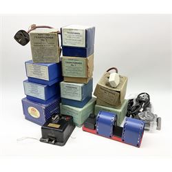 Hornby Dublo - unused Magnet Charger with instructions, C3 Controller, two 32300 Controllers, six No.1 and other transformers and 1A Controller, all boxed; and unboxed No.1 Controller (12)