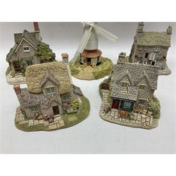 Twenty Lilliput Lanes, including The Chocolate House, Chiltern Mill, Blaise Hamlet, St Kevin Church, some with deeds and original boxes