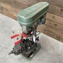 SP bench pillar drill