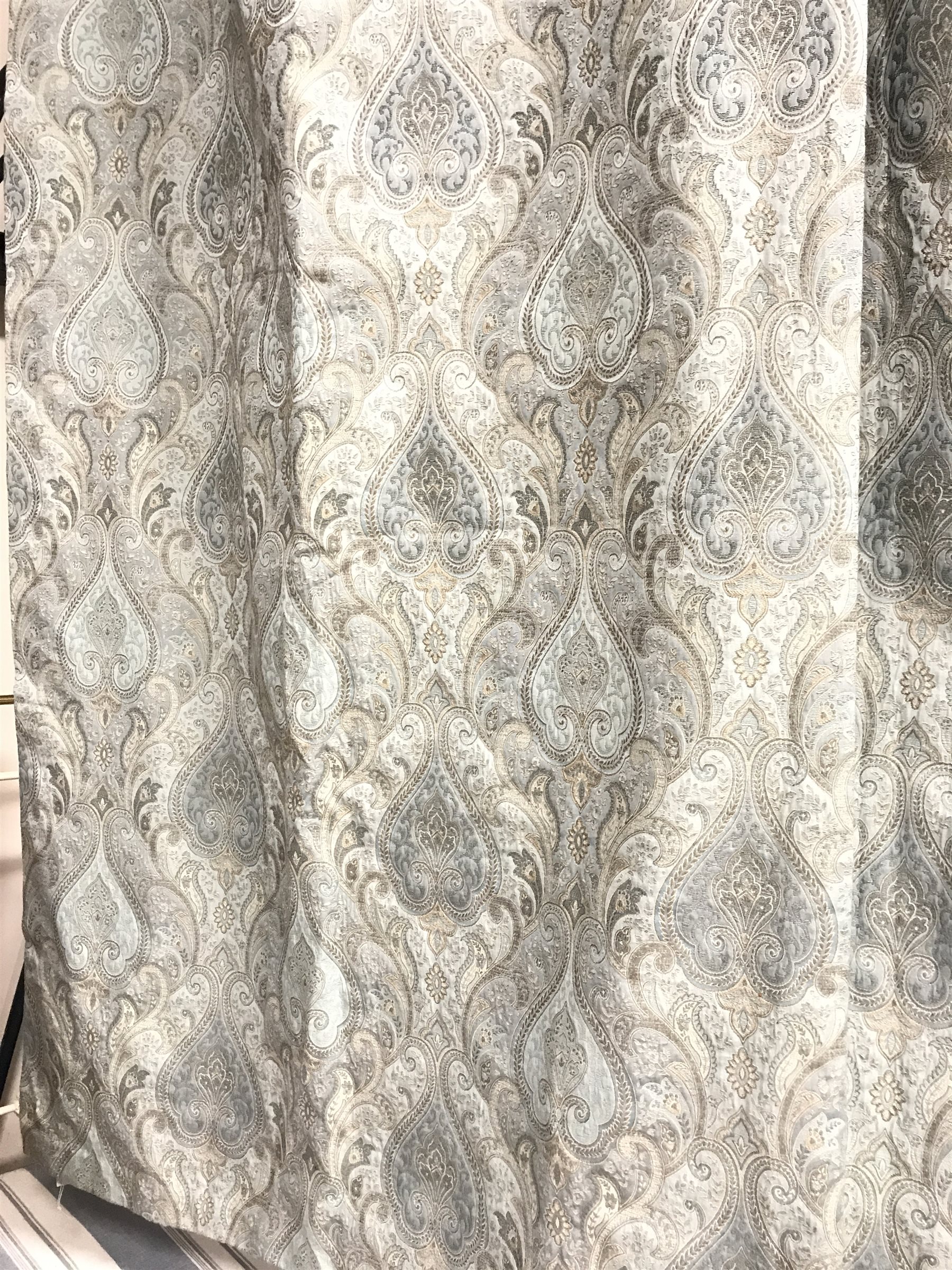 *Pair lined curtains in light blue paisley patterned fabric, W220cm ...