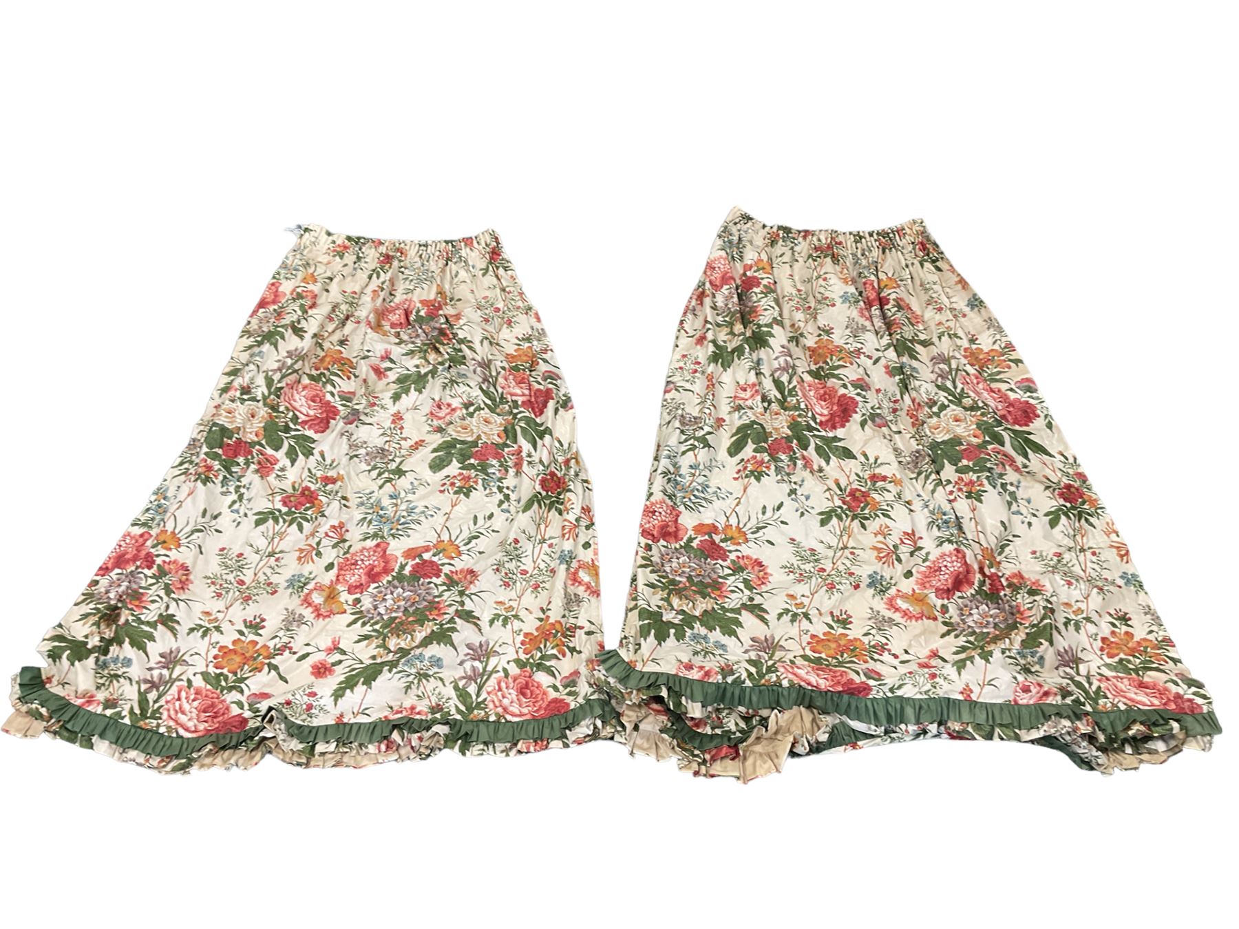 Pair curtains - ivory ground fabric decorated with foliate branches with flower heads and roses, W120cm, Fall - 160cm