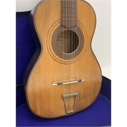 Alfredo Albertini Catania acoustic guitar in carrying case