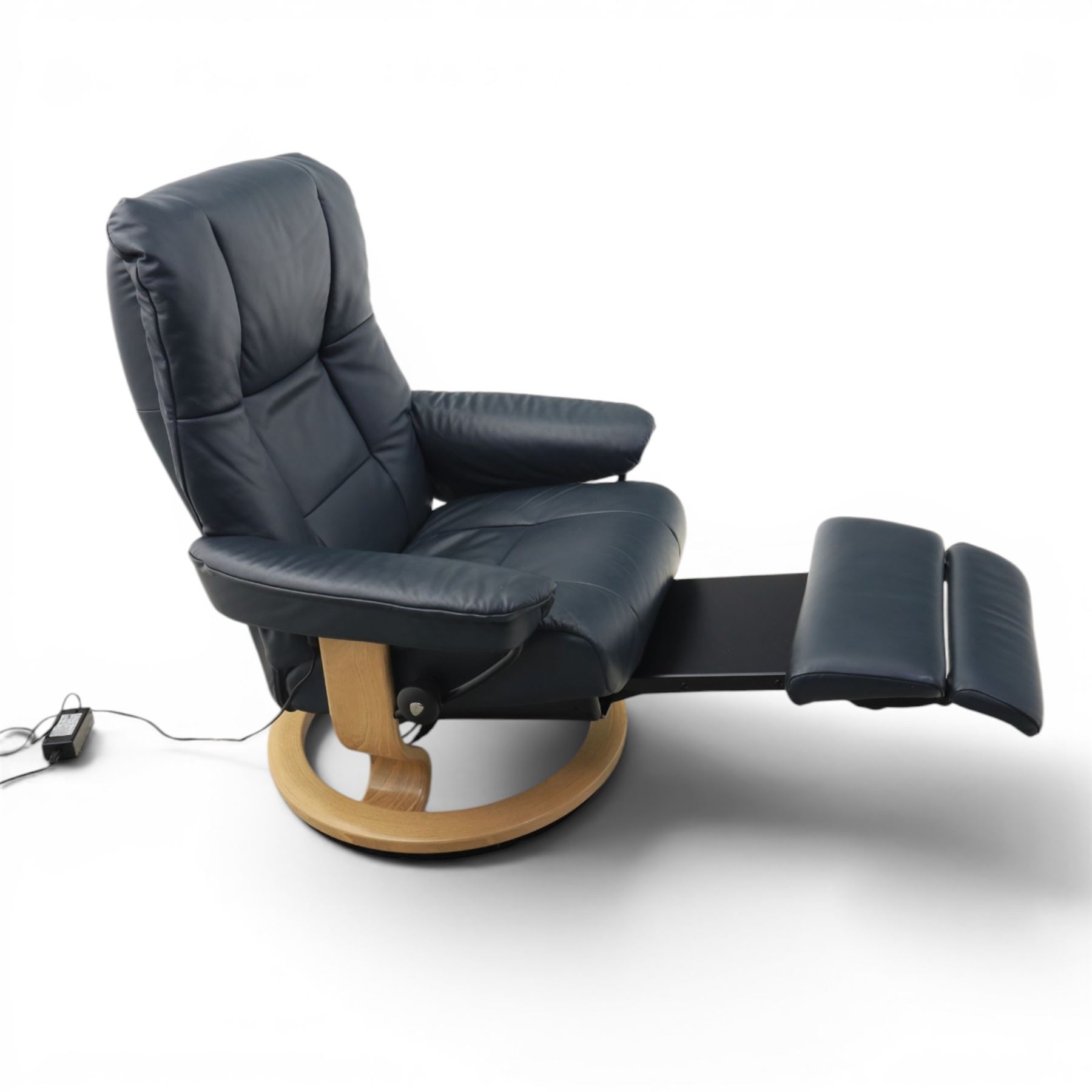 Ekornes - Stressless 'Mayfair, Classic Power' motorised swivel recliner armchair, size medium, upholstered in blue leather, raised on an oak finish frame