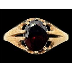 9ct gold illusion set diamond signet ring and a 9ct gold garnet ring