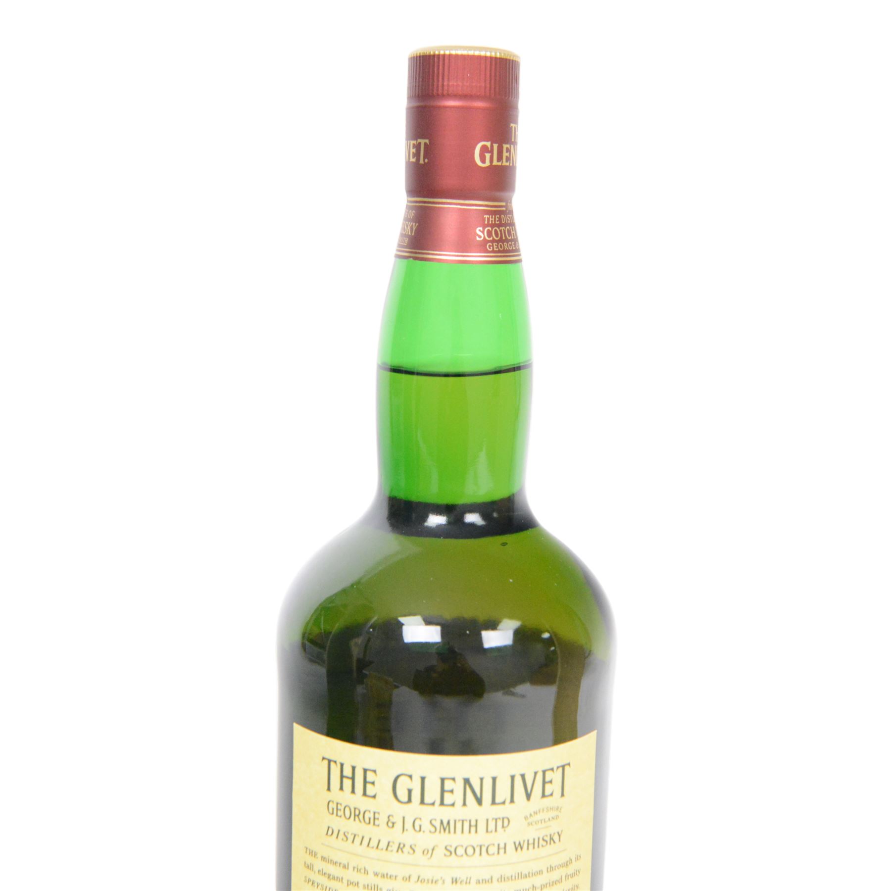 Bowmore Surf islay single malt scotch whisky, 1 litre, 40% vol together with  Auchentoshan Select lowland single malt scotch whisky, 1 liter, 40% vol Glenfiddich 15 year old single malt Scotch whisky 70cl 40% vol and Glenlivet 12 year old single malt scotch whisky, 1 liter 40% vol   