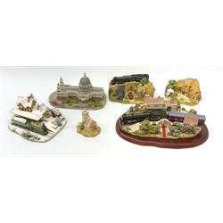 Four boxed Lilliput Lane models, comprising The Royal Train at Sandringham, L2517, no 1262, with accompanying certificate, The Flying Scotsman, The Golden Jubilee, Bluebell Line, together with an unboxes example Wedding Bells, and a Fraser Creations model 134 St Pauls Cathedral. (6). 