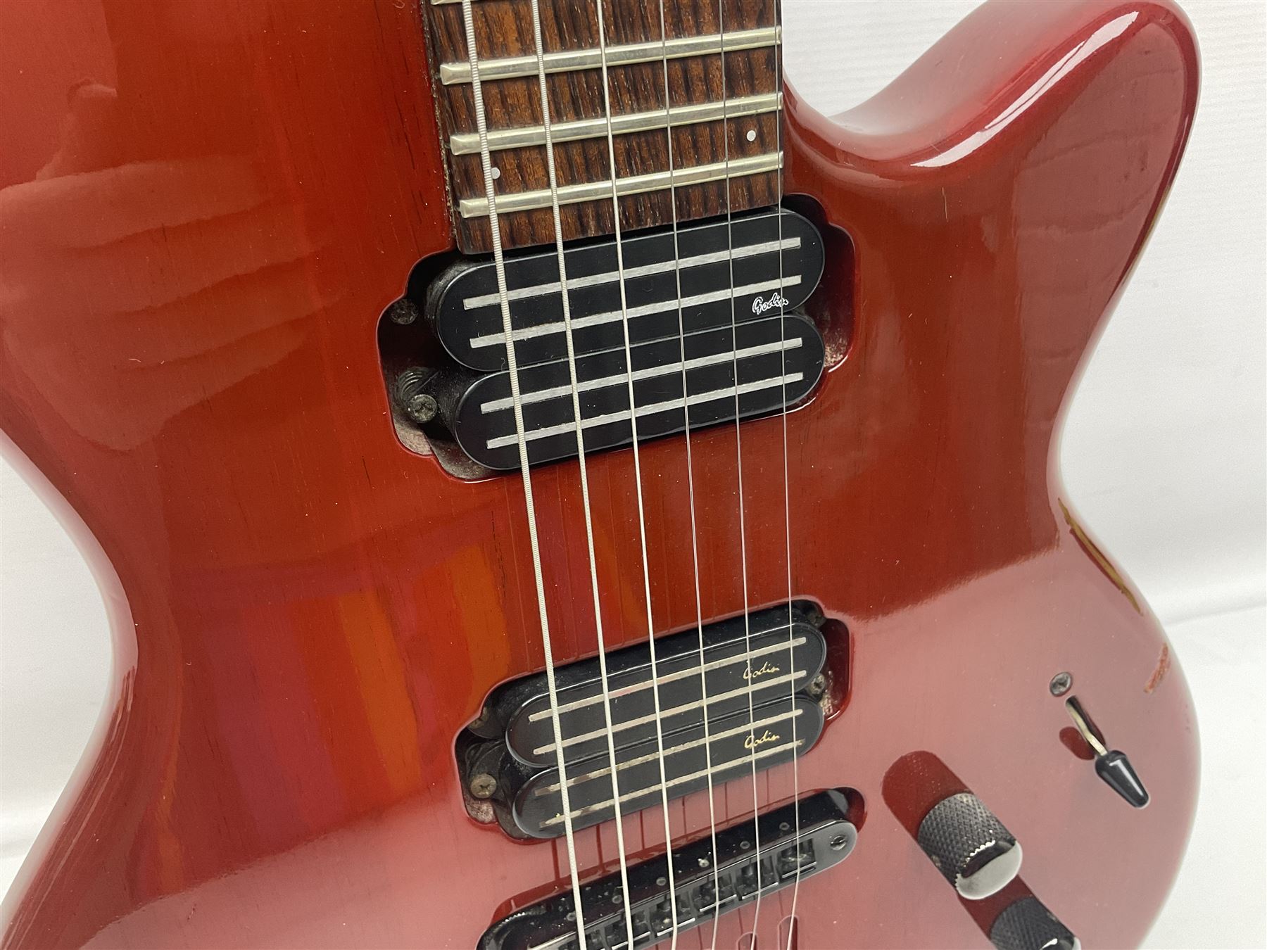 USA Godin LG electric guitar L98cm; in soft carrying case