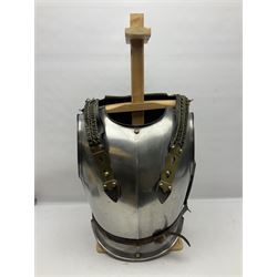 French 2nd Empire Cuirassiers breastplate and backplate, both marked internally along the bottom flange August 1862 for the Premier Guard Lancers No.450; on modern wooden display stand
