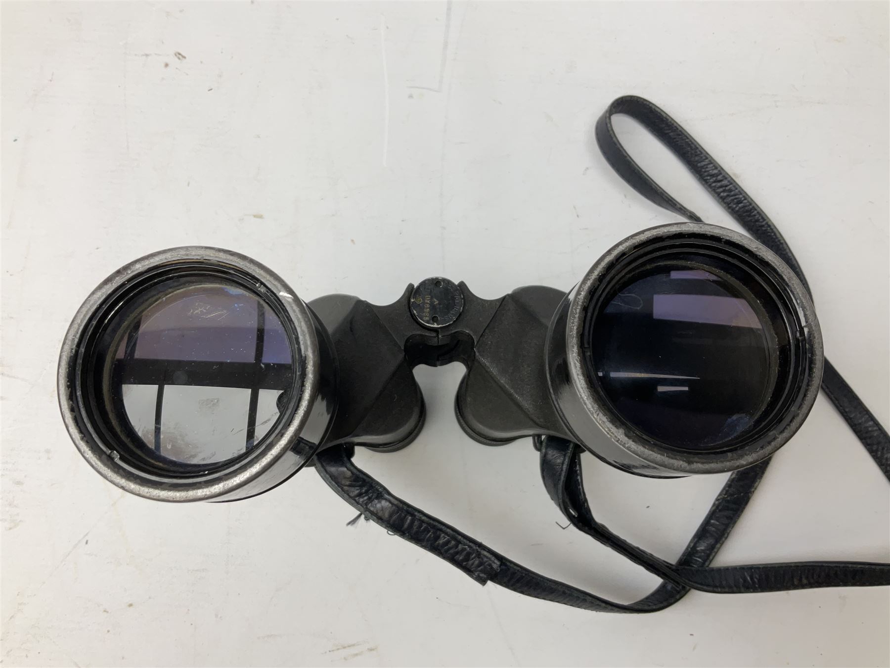 Pair of WW2 Bausch & Lomb U.S. Navy 7 x 50 binoculars, Mk.1 Model 2, impressed BU Ships No.80975 1941, serial no.OY6585, with neck strap