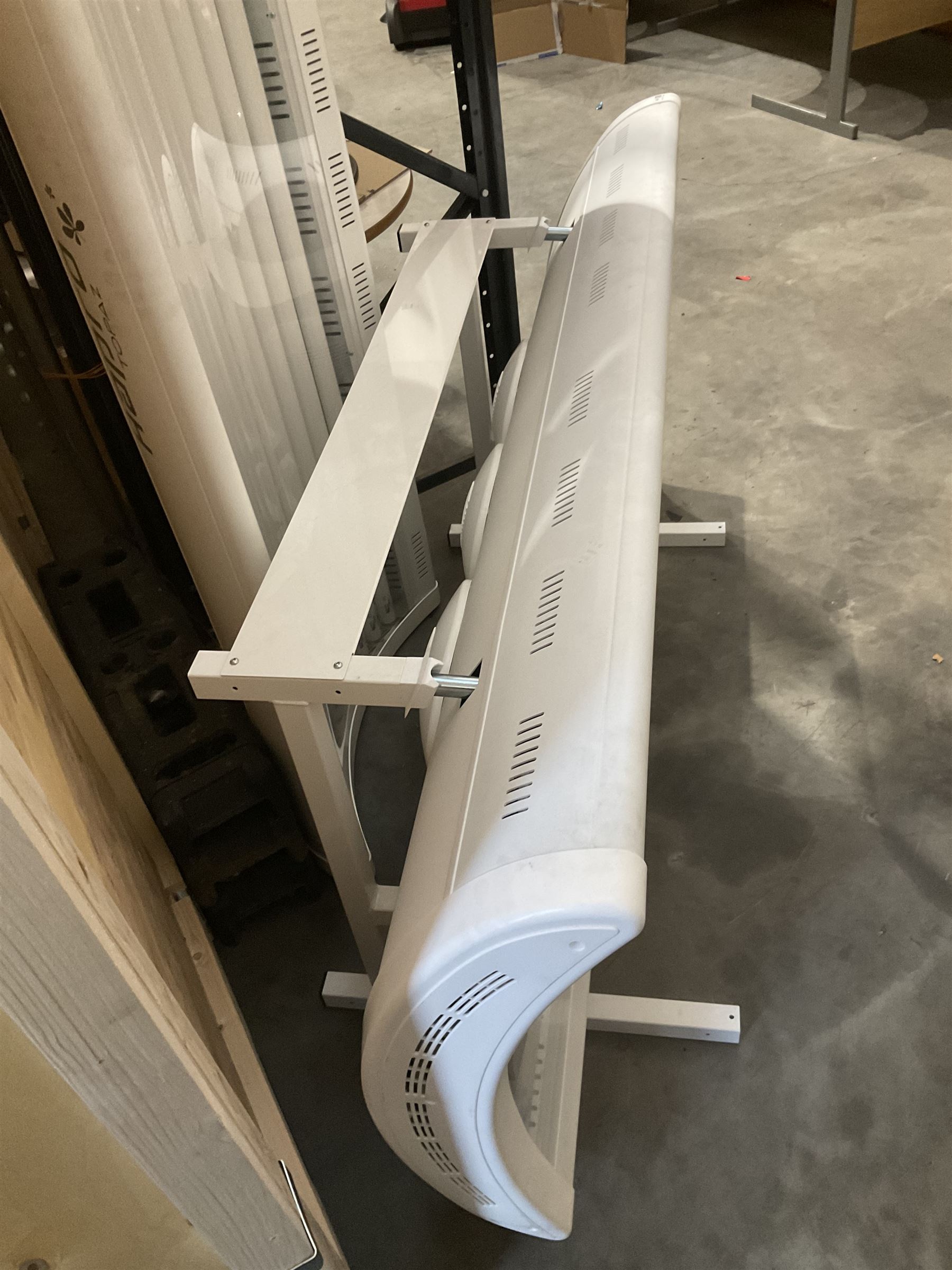 Hapro Topaz Laydown Sunbed. - THIS LOT IS TO BE COLLECTED BY APPOINTMENT FROM DUGGLEBY STORAGE, GREAT HILL, EASTFIELD, SCARBOROUGH, YO11 3TX