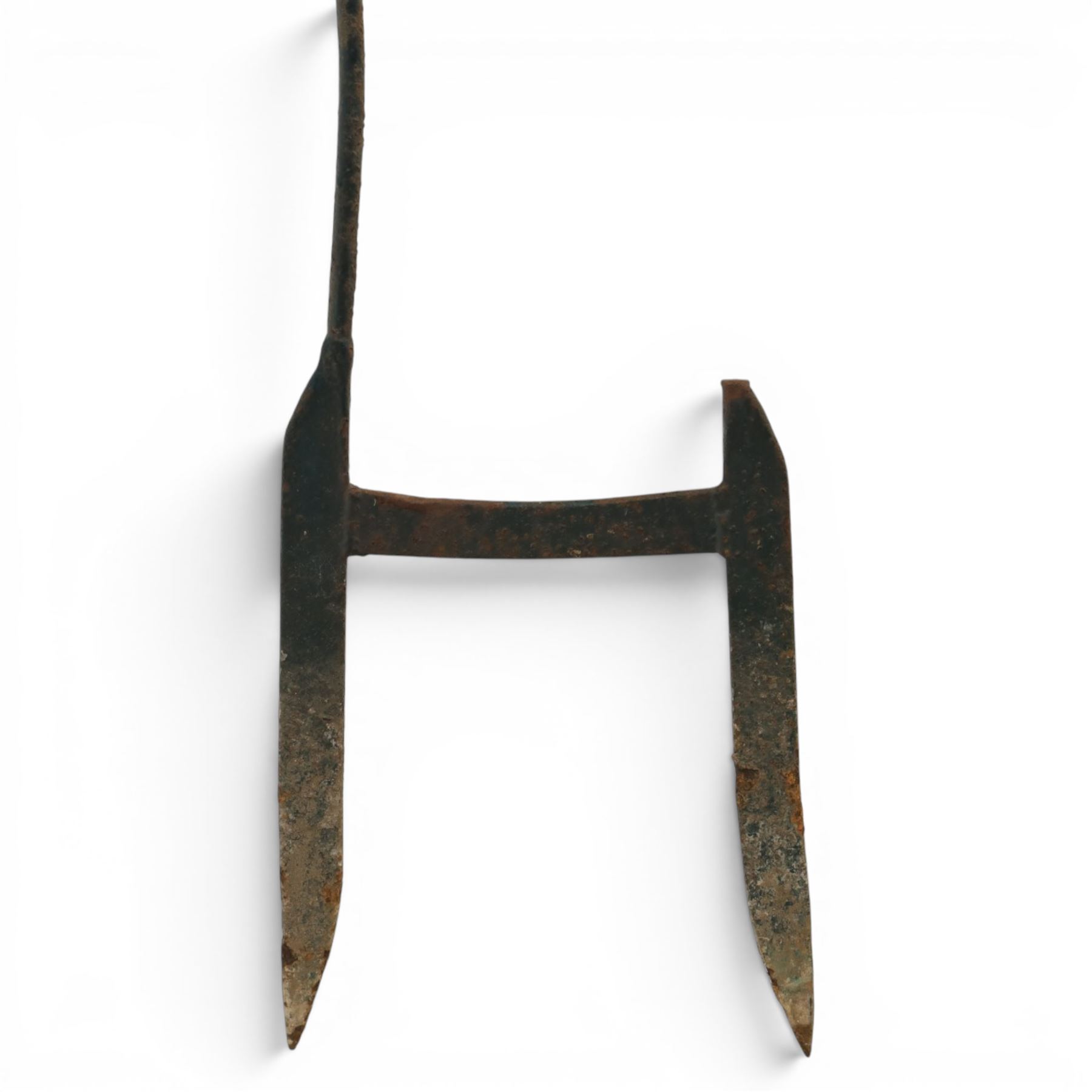 19th century wrought iron boot scraper, with oval loop handle upon twin blades united by central scraper, H96cm