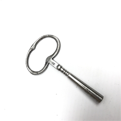 20th century French clock by Planchon Paris, decorative gilt case with shell pediment set on scrolled leafage, circular porcelain segmented dial with Roman and Arabic numerals, bevel glazed front and sides with mirrored interior, acanthus carved feet with scrolled terminals, shell to apron to match, eight day movement striking the hours and half on bell, sunburst and mask cast pendulum, with key, W36cm, H59cm, D21cm