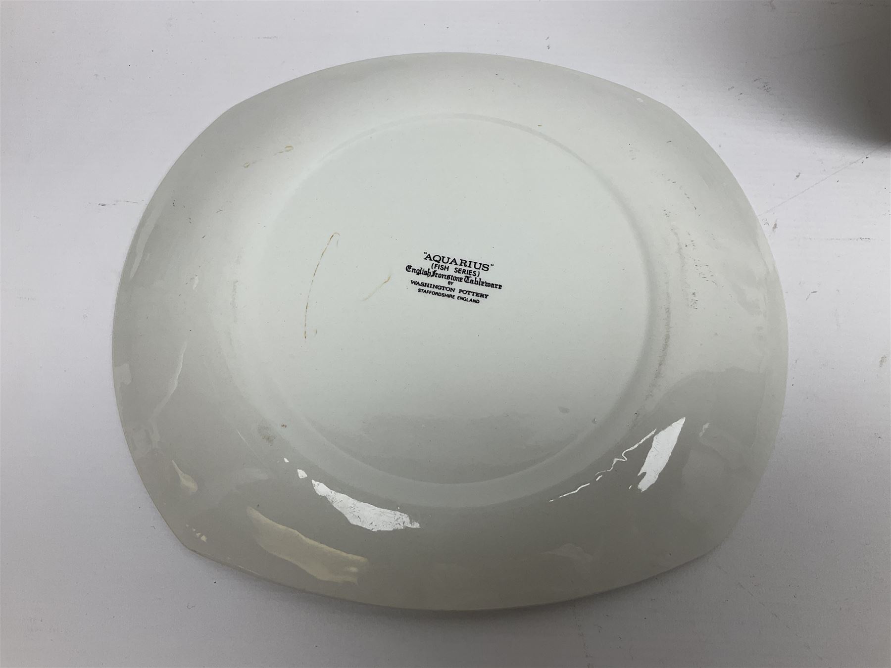 Set of Six Washington pottery fish series plates, titled Aquarius, together with two Ironstone pottery Beefeater plates, L28cm, H24cm