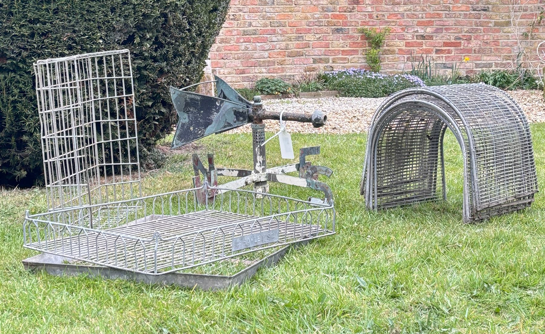 Set of five galvanised metal closh tunnels, (each L54cm, H41cm, D41cm) together with a vintage copper and iron weathervane (H45cm) and three plant pot trays (9) - COLLECTION BY APPOINTMENT FROM: The White House, Thirsk Road, Easingwold, York, YO61 3NF - CALL 01723 507111 TO ARRANGE