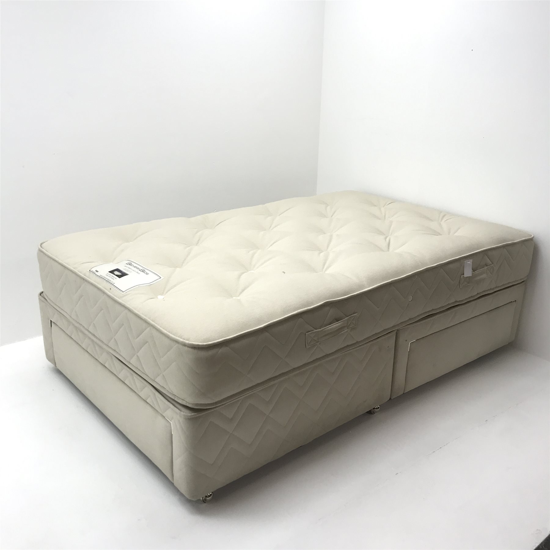 Small 4' double divan bed, three drawers and mattress, W121cm, H61cm