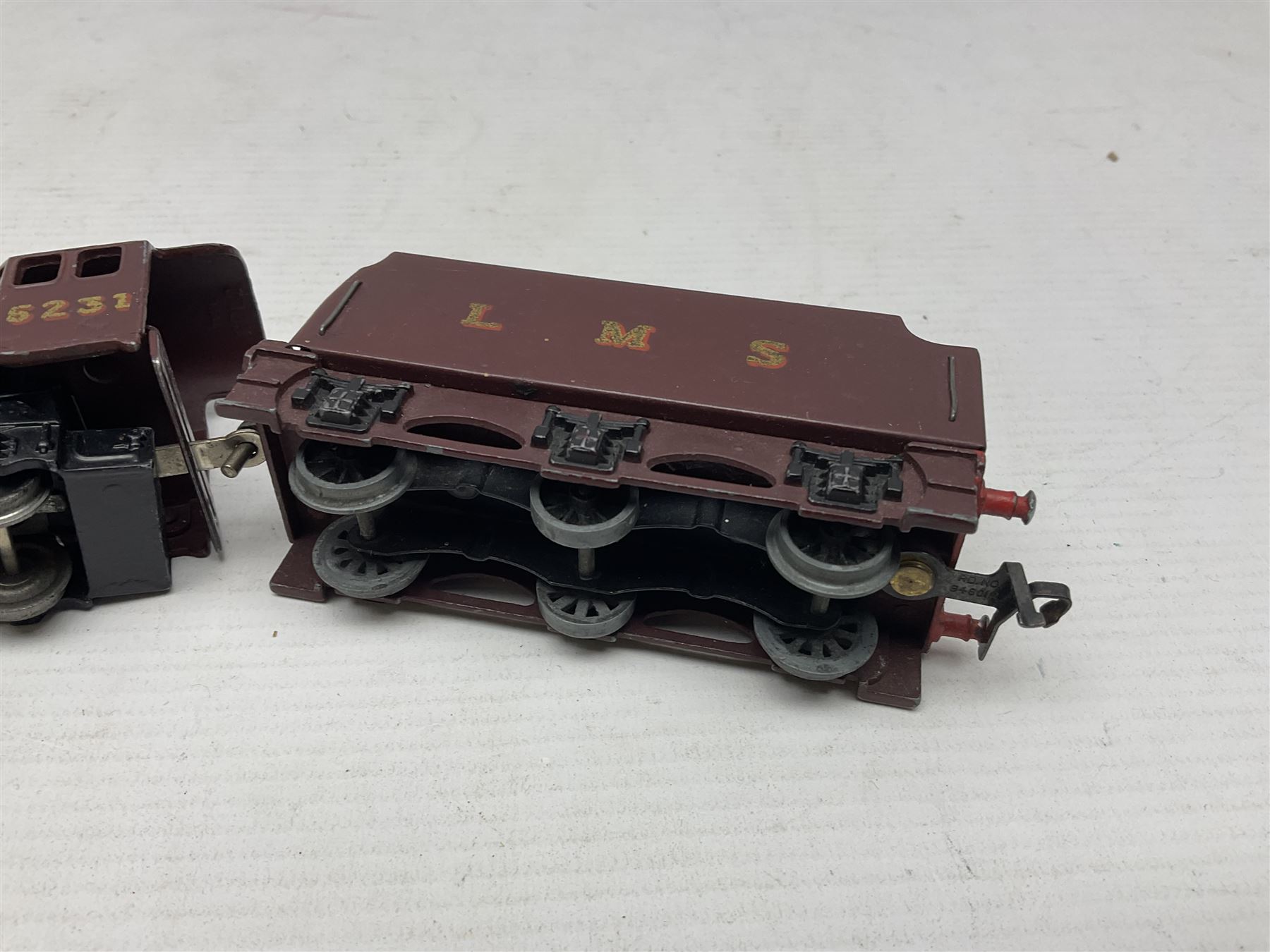 Hornby Dublo - 3-rail - EDL2 Duchess Class 4-6-2 locomotive 'Duchess of Atholl' No.6231 in LMS maroon; Class A4 4-6-2 locomotive 'Silver King' No.60016 in BR green with associated tender; and re-named Class A4 4-6-2 locomotive 'Lord Faringdon' No.60034 in matt green and BR gloss green tender; each in modern collector's plain blue box (3)