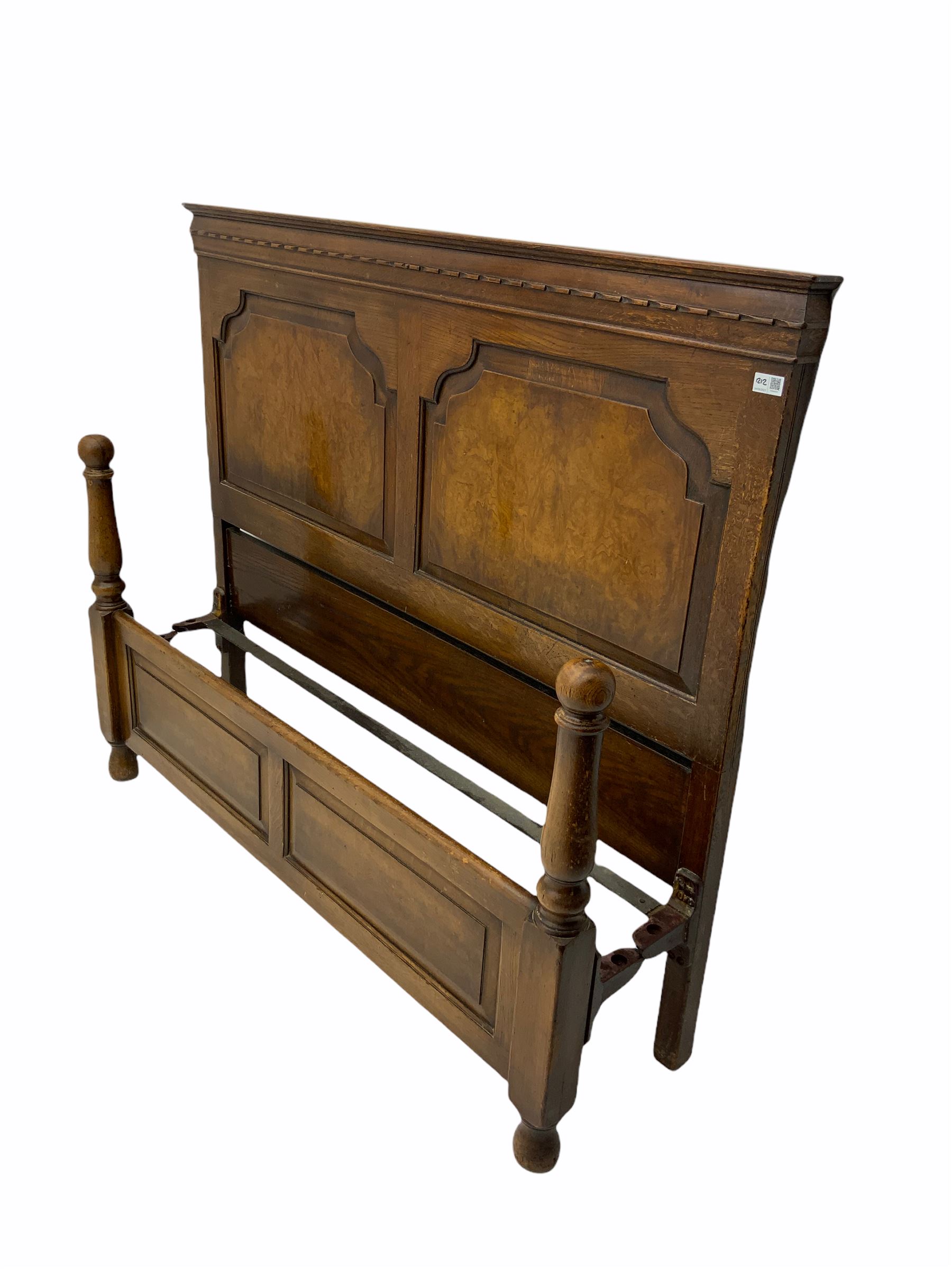 Mid 20th century figured oak bedroom furniture, comprising chest, fitted with five drawers; dressing table and double bedstead