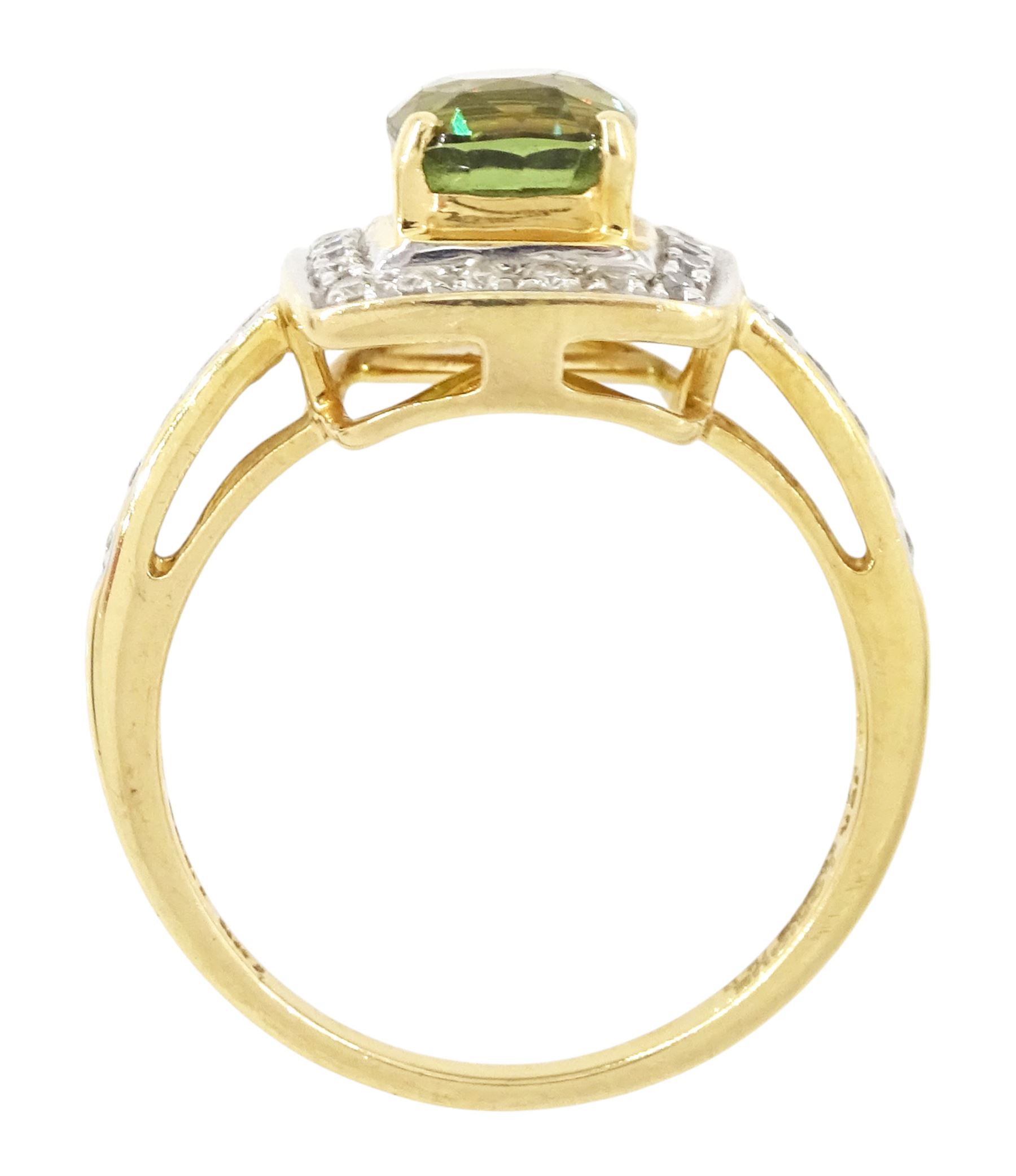 18ct gold alexandrite and diamond cluster ring by Lorique, single cushion cut alexandrite of 2.70 carat, with round cut diamond surrounded, Birmingham 2013, boxed with certificate