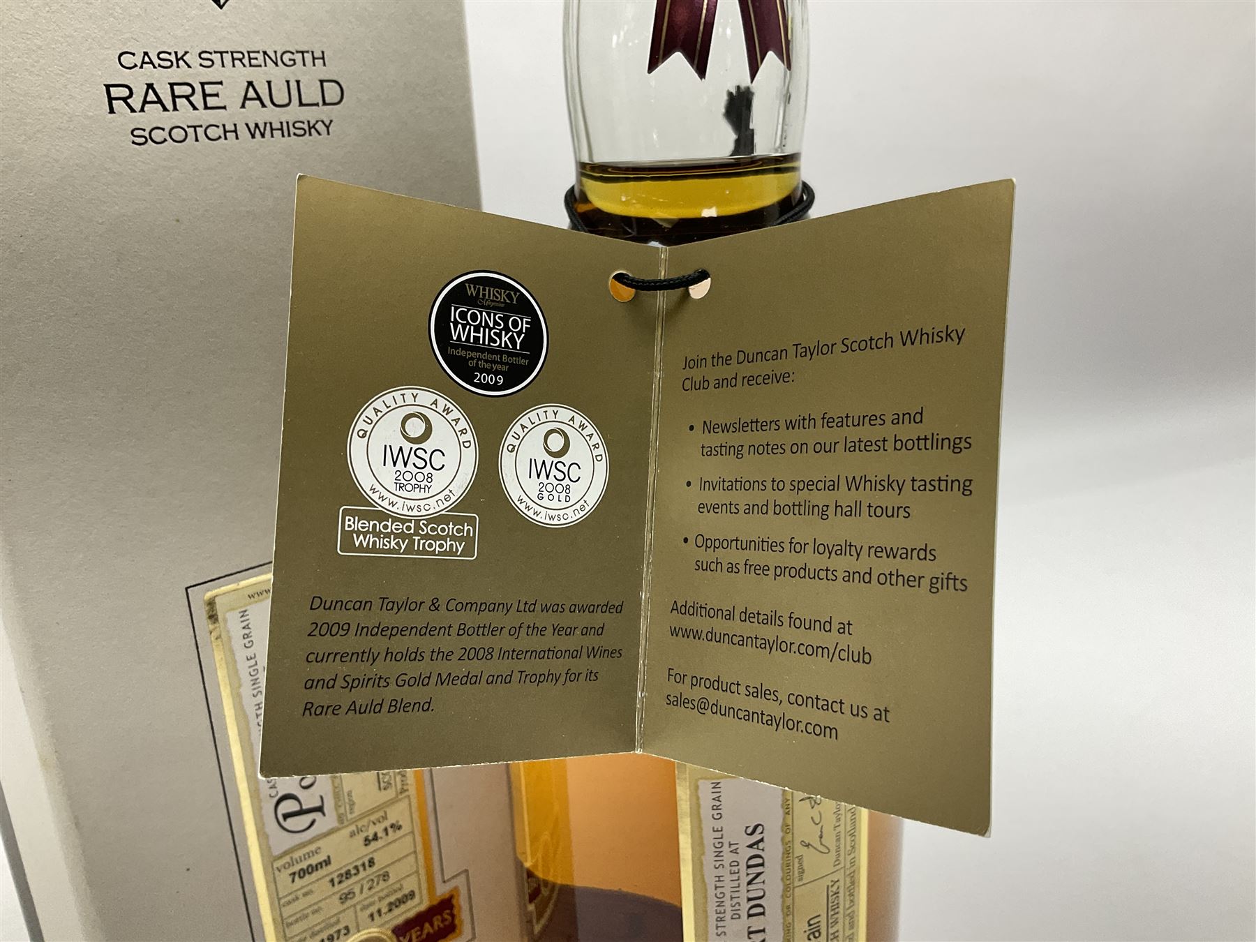 Duncan Taylor 36 year old Port Dundas, Scotch whisky, 700ml, 54.1% vol, in presentation box 