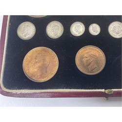King George VI 1937 specimen coin set, farthing to crown including maundy coinage, in dated case